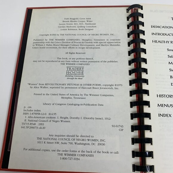 Black Family Dinner Quilt Cookbook African Cultural Soul Food Recipes Memories - Picture 3 of 16